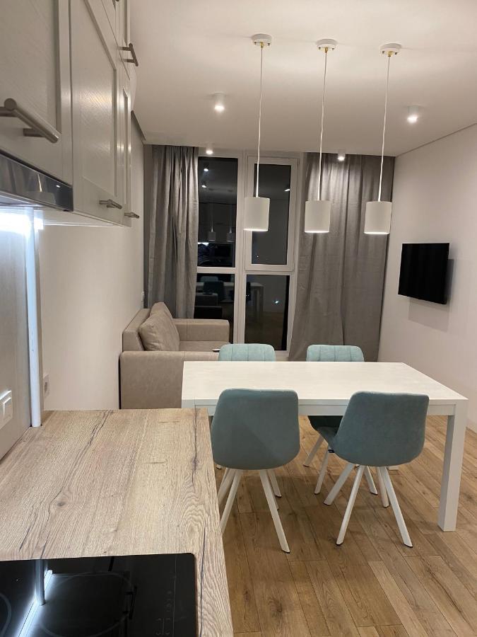 Vip Apartmens Avalon Λβιβ Εξωτερικό φωτογραφία