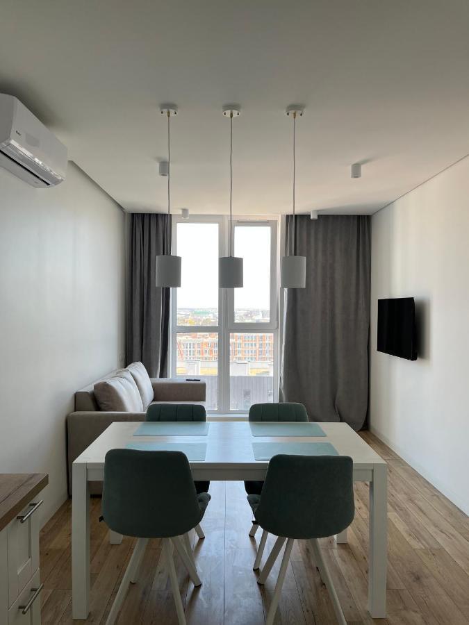 Vip Apartmens Avalon Λβιβ Εξωτερικό φωτογραφία