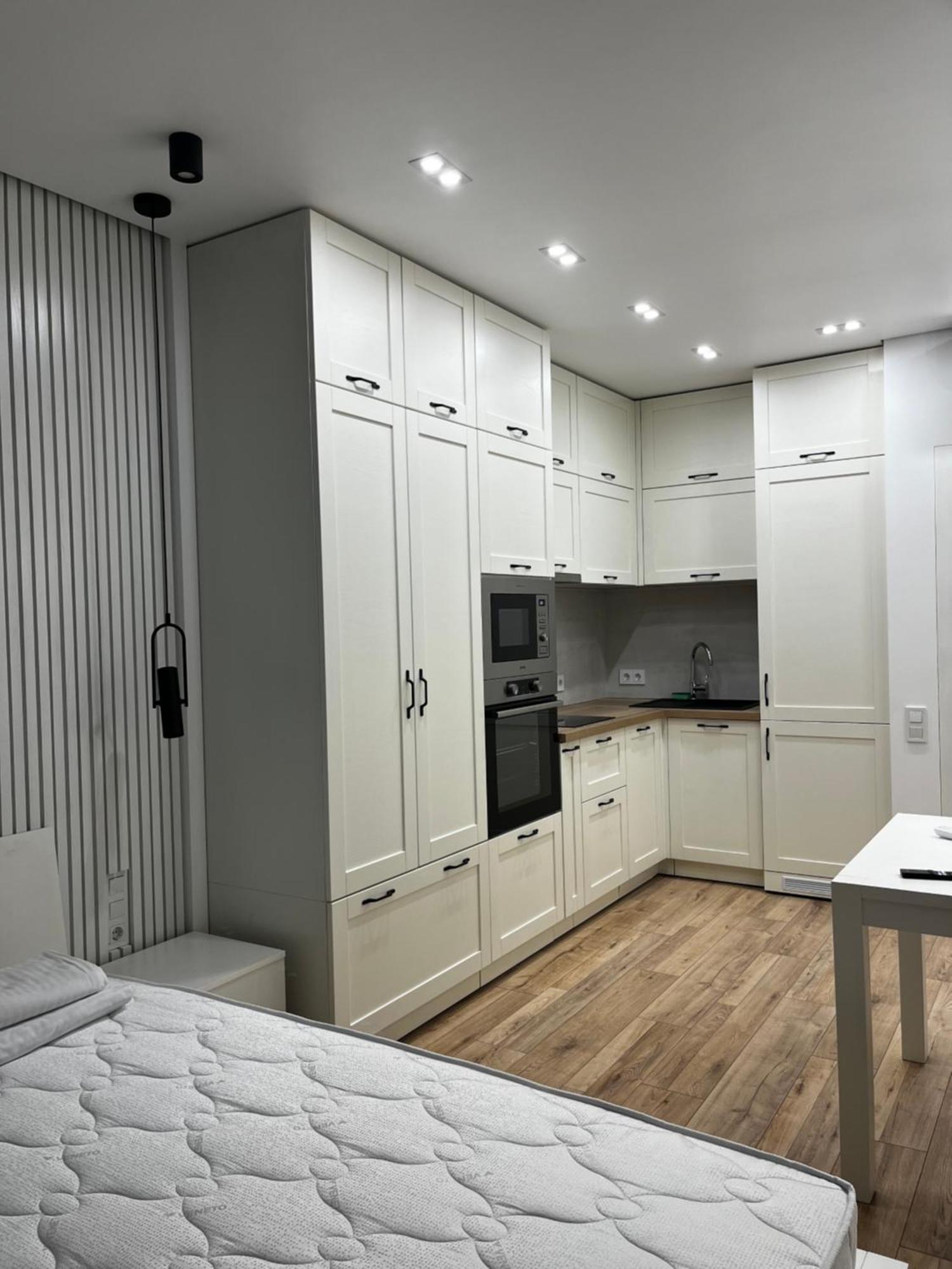 Vip Apartmens Avalon Λβιβ Εξωτερικό φωτογραφία